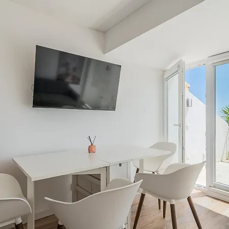 Oasis A Beira Mar Σεσίμπρα