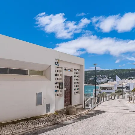 Oasis A Beira Mar Σεσίμπρα